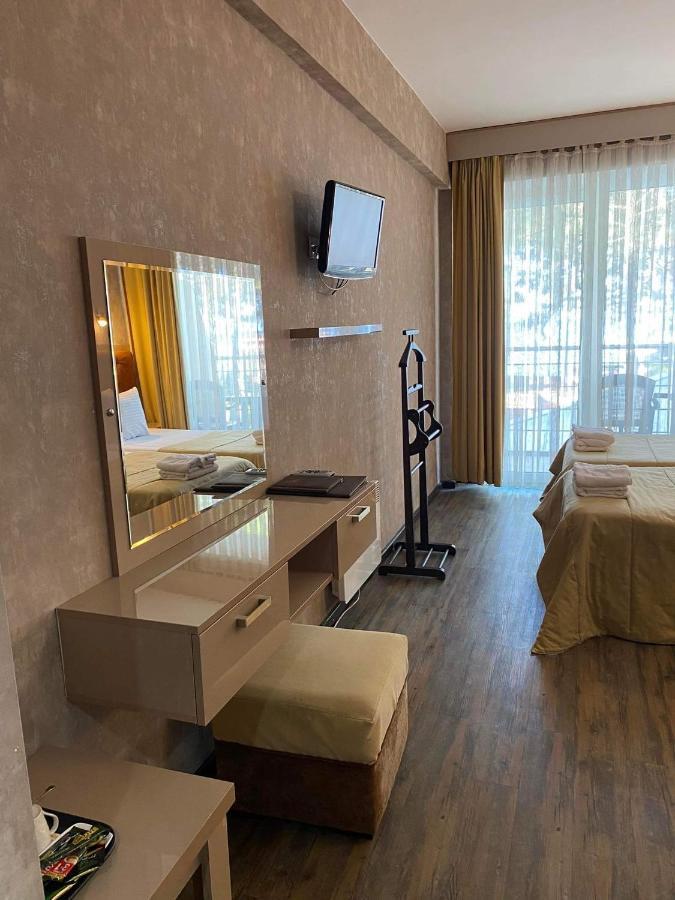 丽德别墅酒店及Spa 格里戈莱蒂 外观 照片